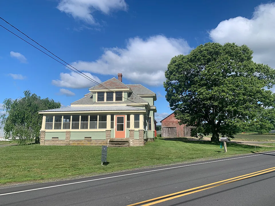 375 Hadley Rd