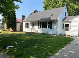 2514 Devonshire Ave, Lansing, MI 48910