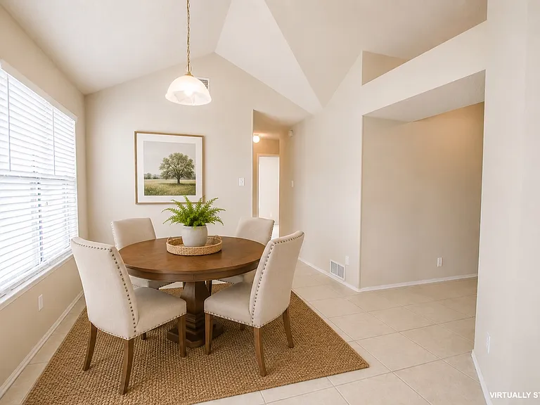1410 Flameleaf Dr — Photo 20