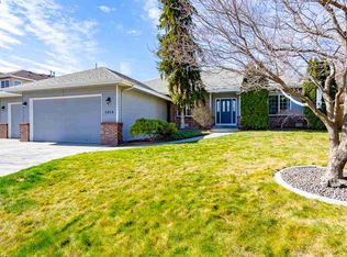 1313 Brentwood Ave, Richland, WA 99352
