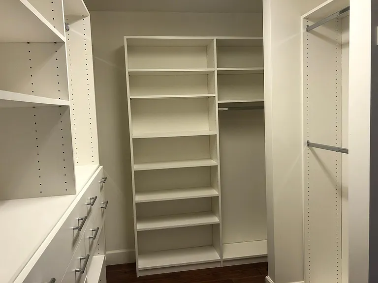 1630 N Clarkson St #402 — Photo 18