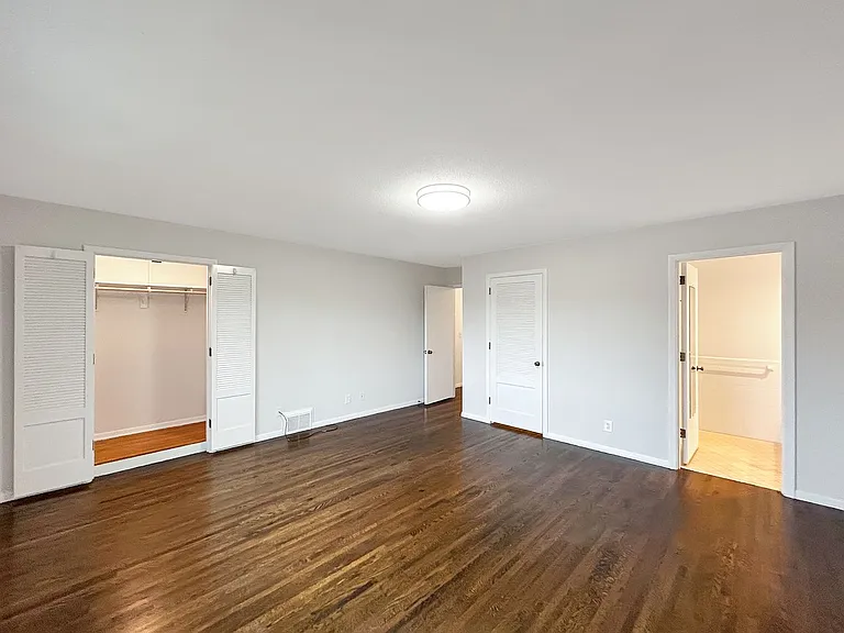 6304 Vernon Ave — Photo 9