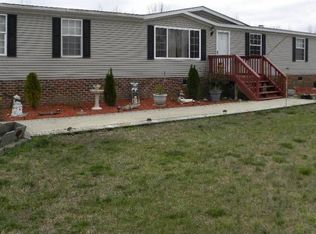 73 Hill Lane Rd, Eure, NC 27935