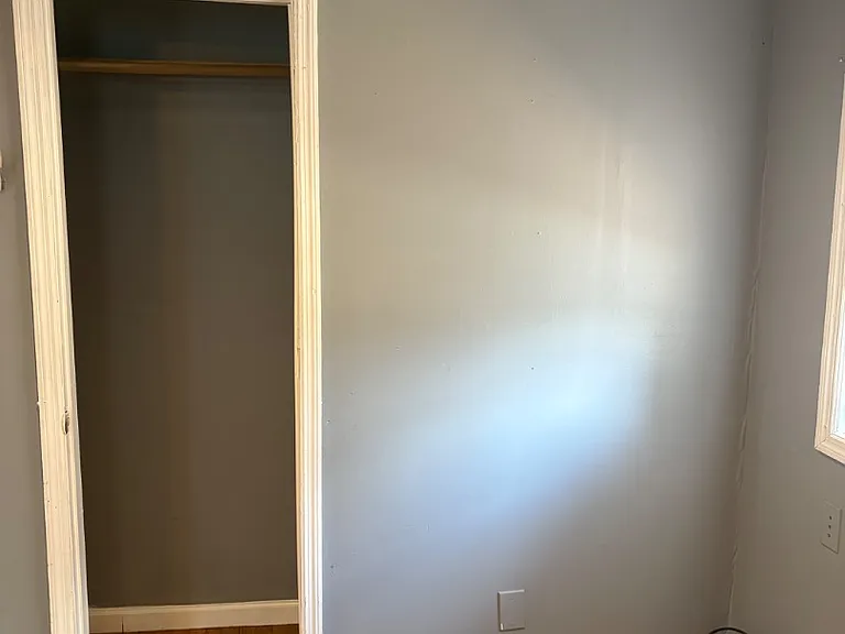 Unit Photo