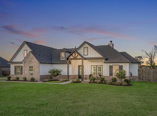 5611 Arrowhead Point Dr, Baytown, TX 77523