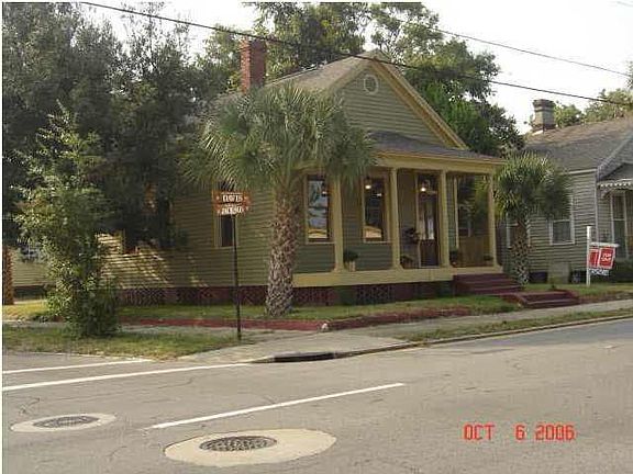 2nd image of 601 N Davis St