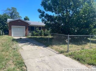8933 E Newton St, Tulsa, OK 74115
