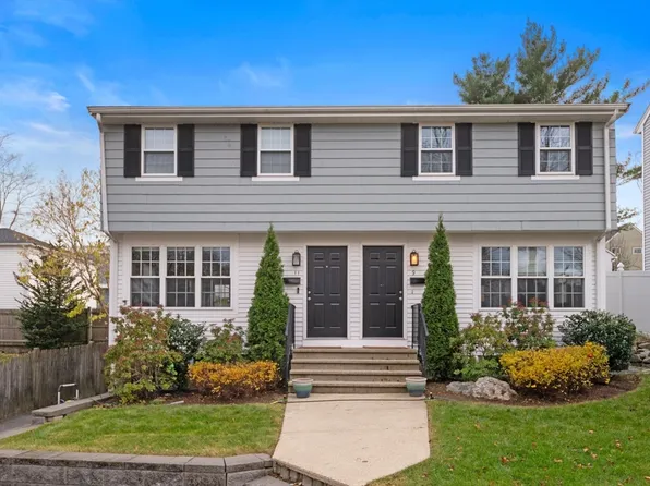11 Evergreen Ln Unit 11, Arlington, MA 02474