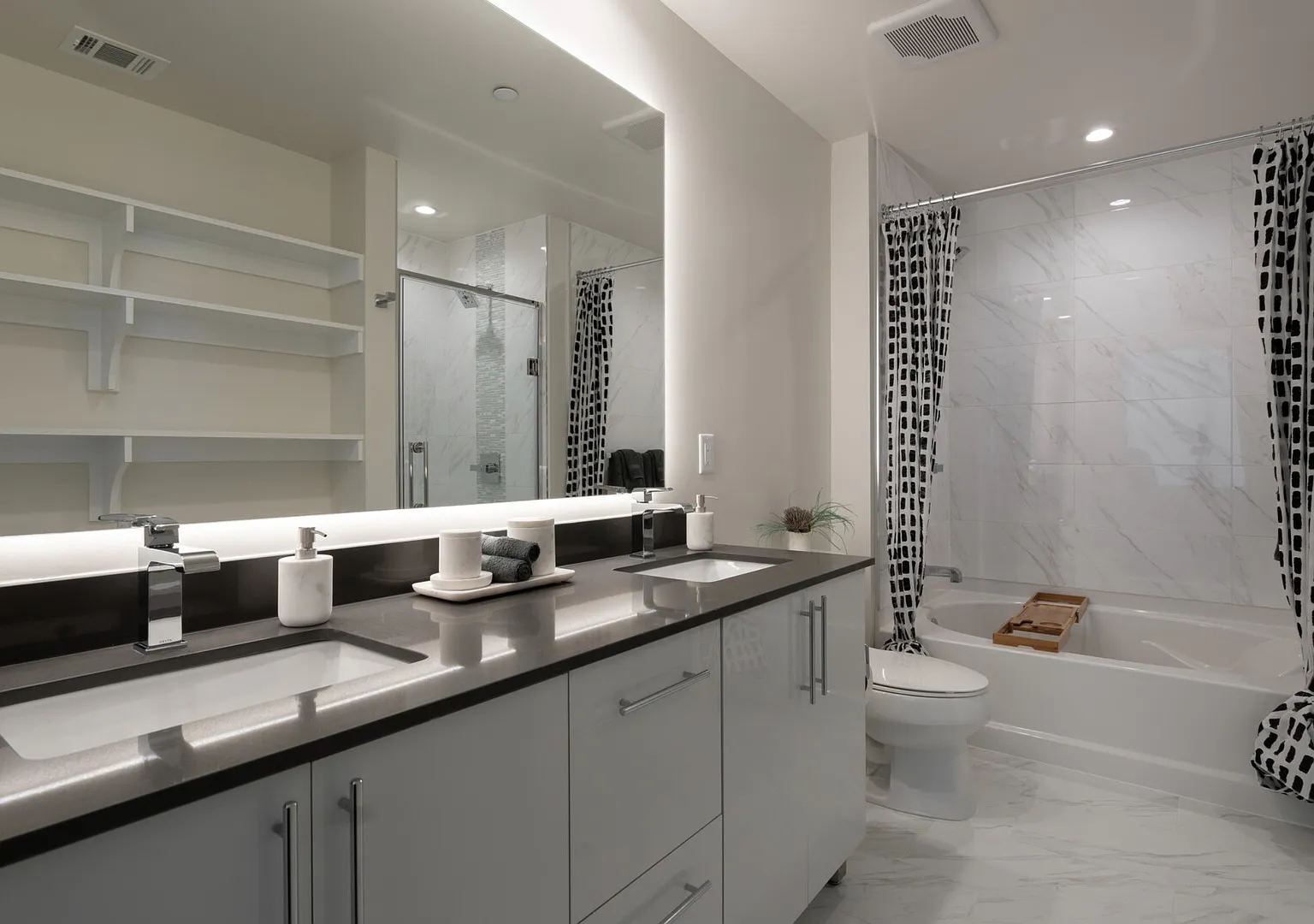 2bd room located in beautiful Midtown Atlanta — Photo 4