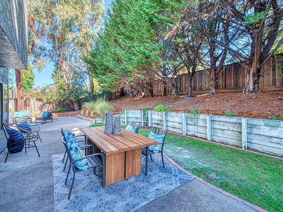 1st image of 118 Zinfandel Cir
