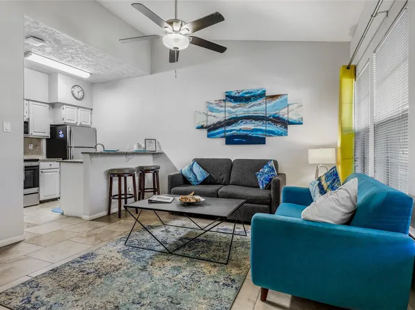 3404 American Dr APT 3300, Leander, TX 78645