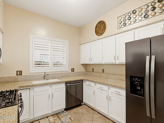 4th image of 7338 E Placita Sacra