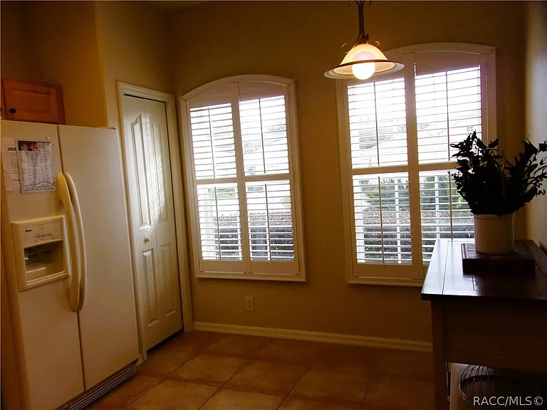 877 W Silver Meadow Loop — Photo 15