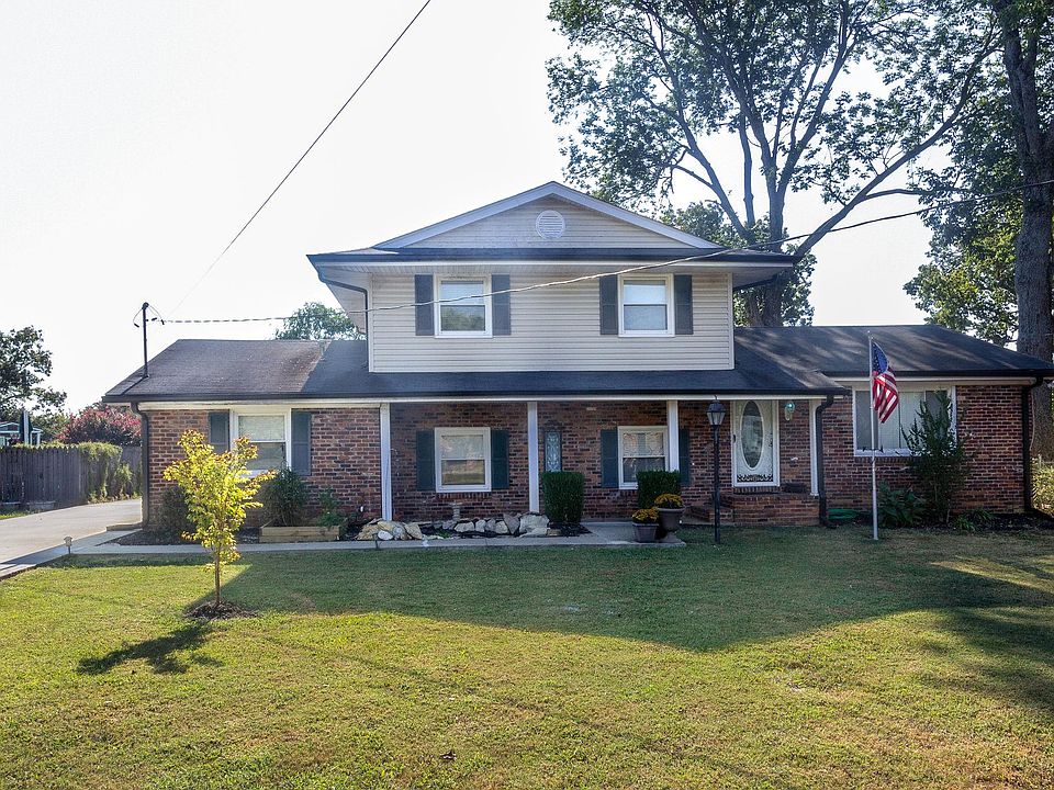 1st image of 3722 Edgewater Dr