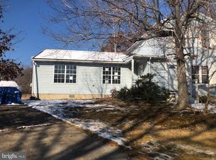 310 Frederick Dr, La Plata, MD 20646