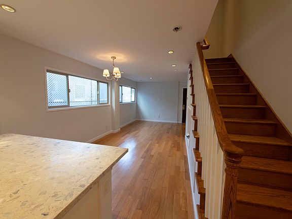 3rd image of 1625 6th Ave #4