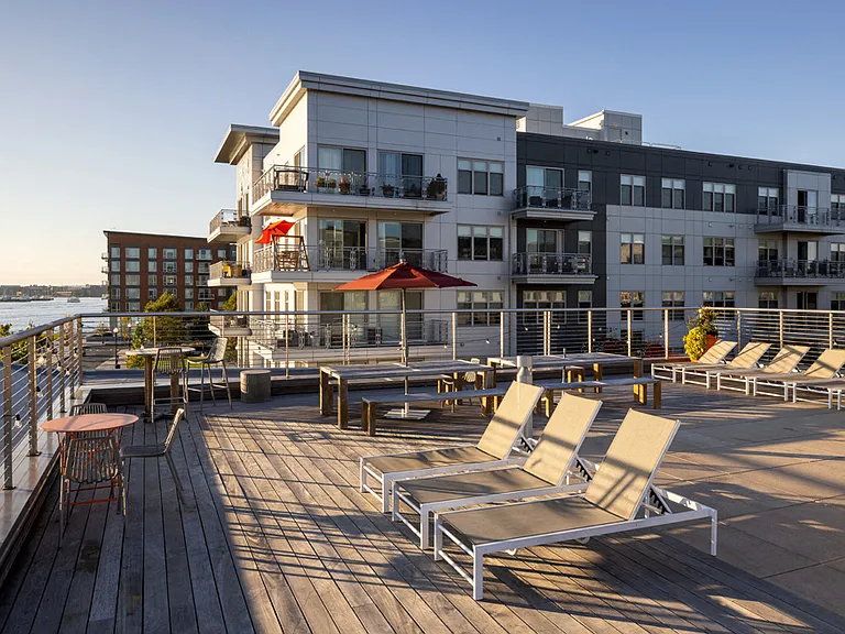 Portside at East Pier — Photo 9
