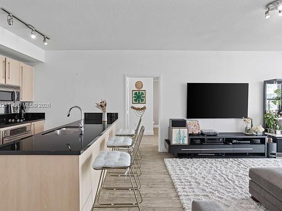 5th image of 79 SW 12th St APT 3110-S