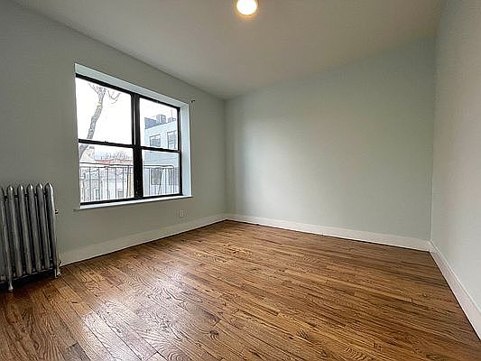 4th image of 3013 Newkirk Ave APT 6