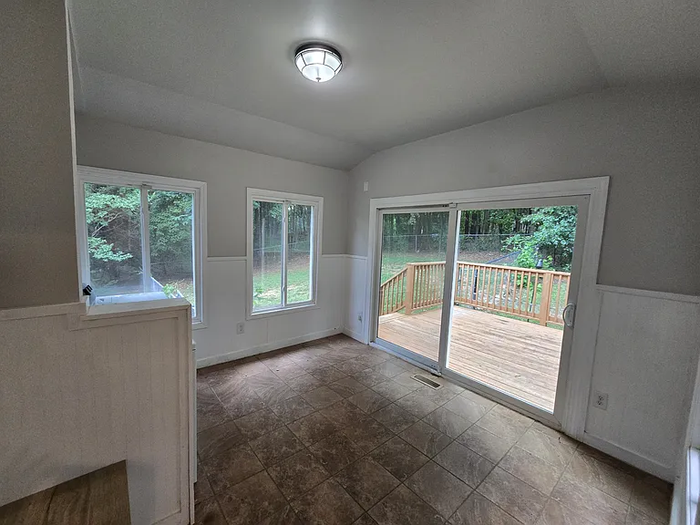 2808 Livery Way — Photo 19