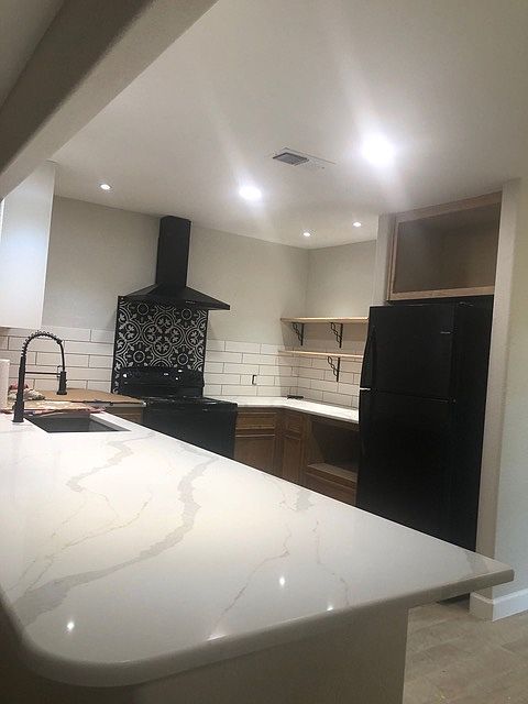 2nd image of 2934 Columbine Dr