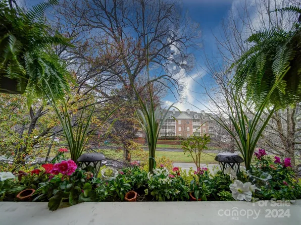 308 Queens Rd APT 24, Charlotte, NC 28204