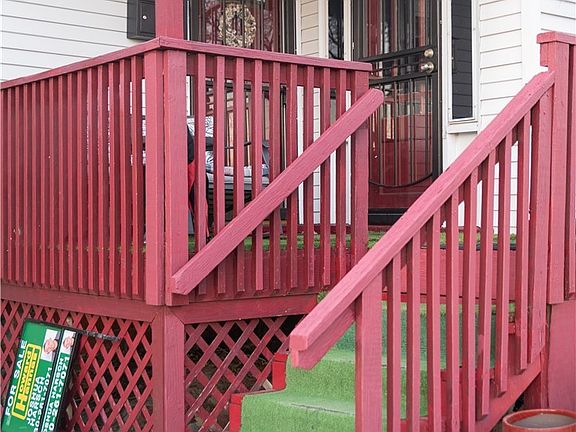 3rd image of 359 Reed Ave