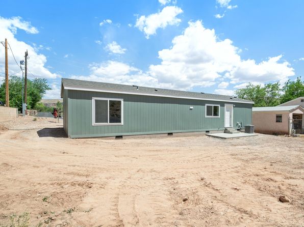 821 N Main St, Hurricane, UT 84737