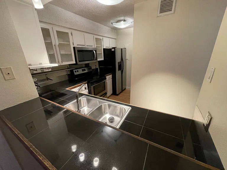 6910 Hart Ln #311 — Photo 3