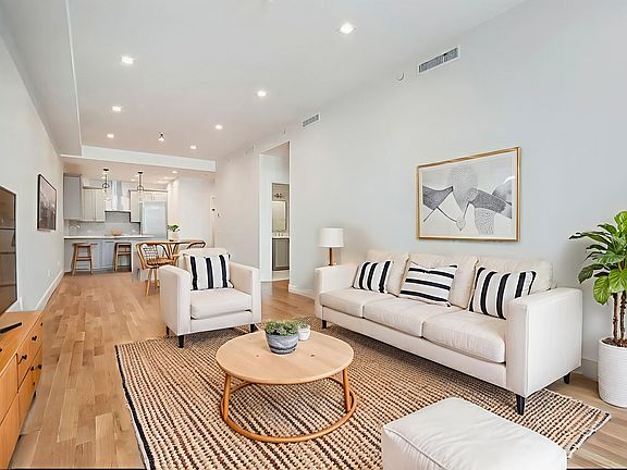 3rd image of 115 Wooster St #6C