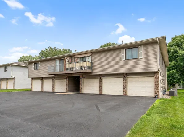 3278 Greenbrier St #3278D, Vadnais Heights, MN 55127