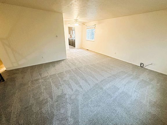 4th image of 3847 S Truckee Way