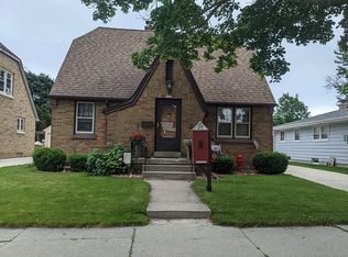 2517 N 10th St, Sheboygan, WI 53083
