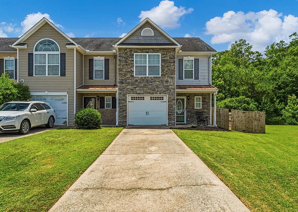 1st image of 2713 Dotti Dr