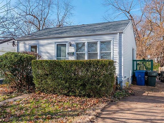 3rd image of 1421 Brock St
