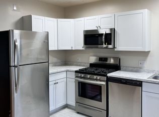 2923 Victoria Avenue, Cincinnati, OH 45208