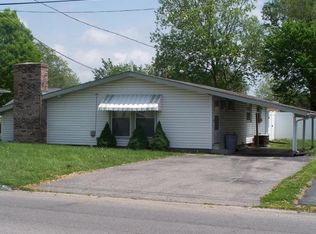 568 S Miami Ave, Marshall, MO 65340