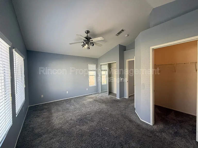 4729 Ellington St — Photo 8