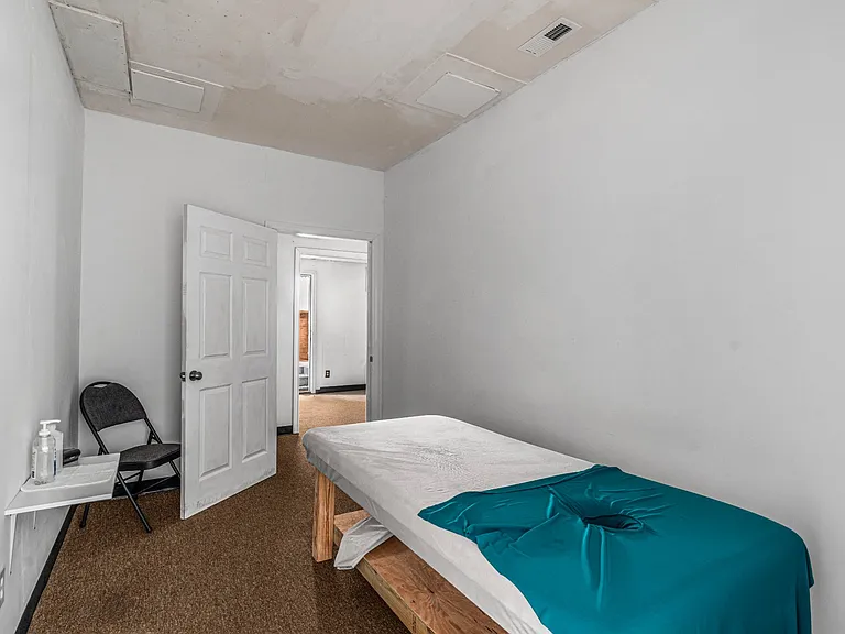 2116 S Roane St — Photo 11