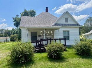 210 W 7th St, Danville, IL 61832