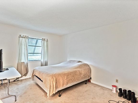 5th image of 600 Domenico Cir Unit G6