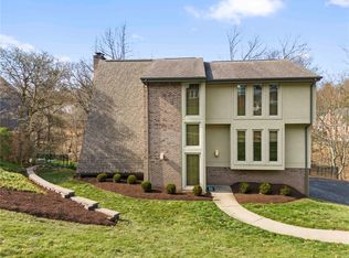 105 Scarborough Ln, McMurray, PA 15317