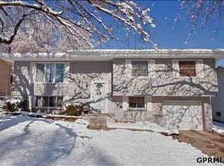 13016 Josephine St, Omaha, NE 68138