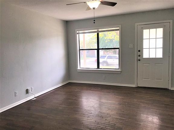 4th image of 3501 Beth Dr