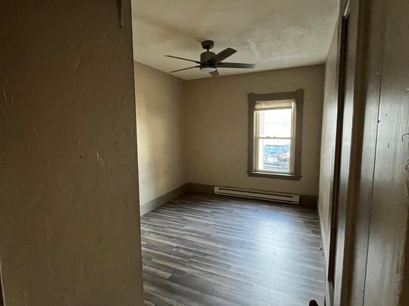 178 Nichols St #1-B