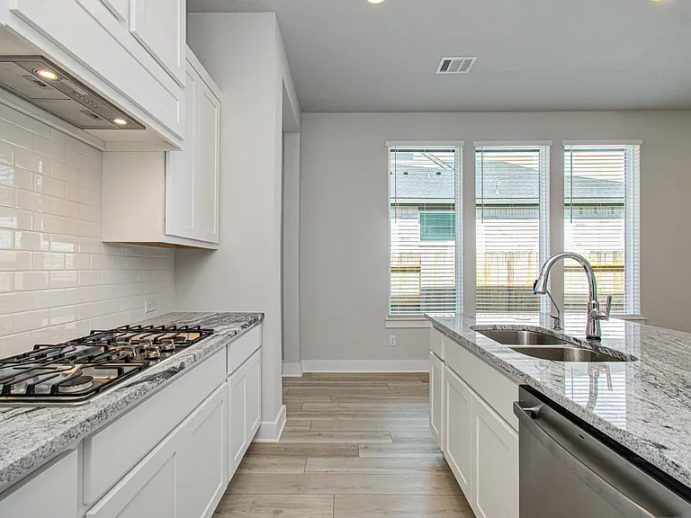 18230 Hibiscus Crescent Ln — Photo 8