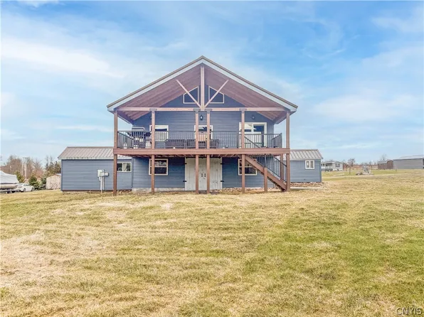 7318 Pine Woods Rd, Three Mile Bay, NY 13693