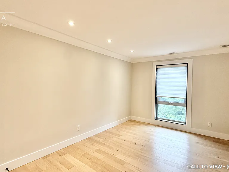 50 Blue Springs Dr #52 — Photo 8