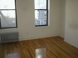 Rented by Eric Goodman Realty Corp