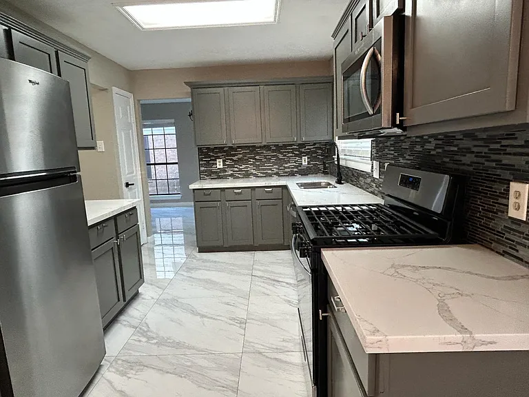 14210 Orchard Farms Ln — Photo 6